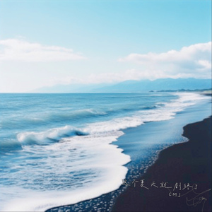 美女的肚子光溜溜的很好看
